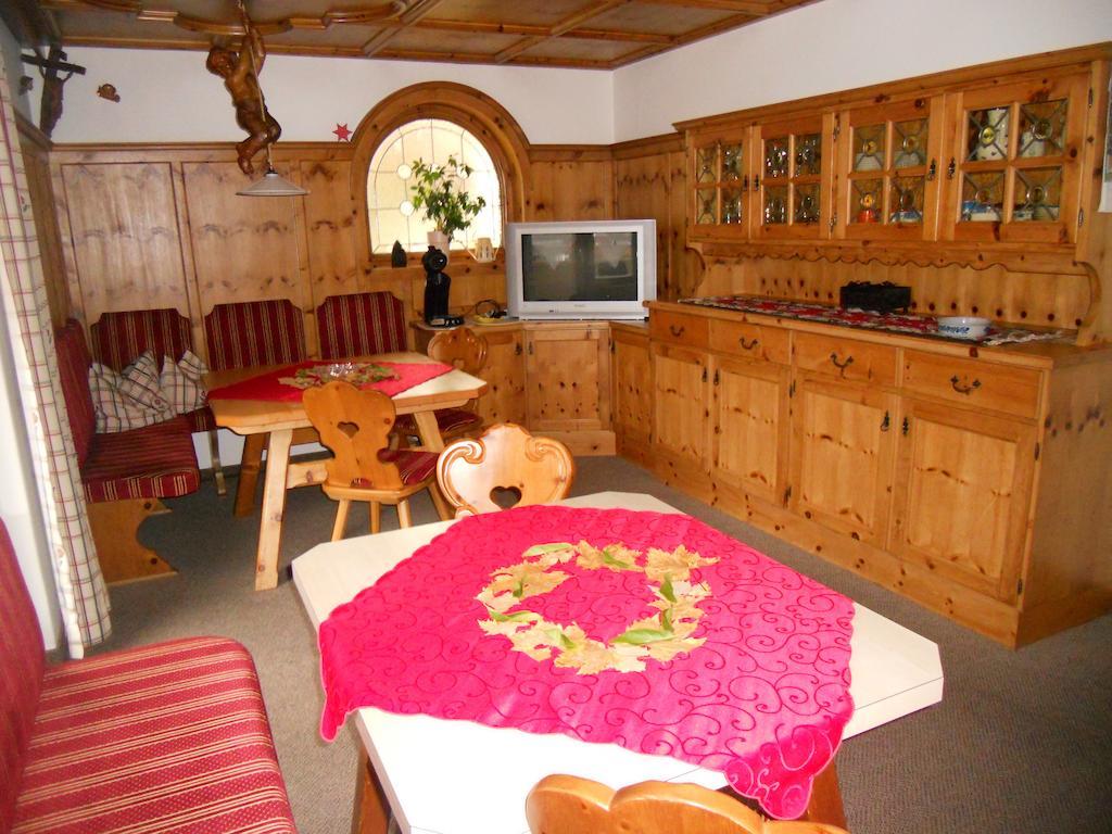 Ferienwohnung Bacher Mayrhofen Buitenkant foto